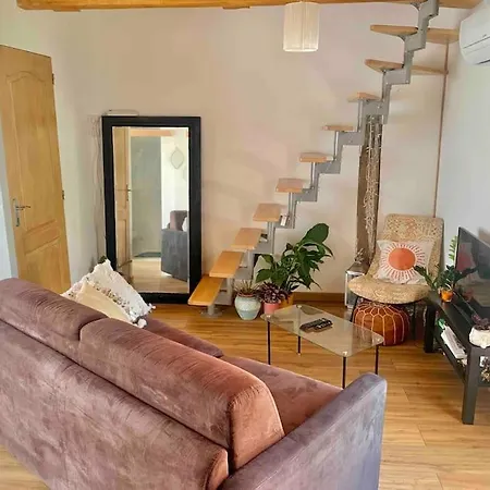 Charmant Petit Appartement Proche Du Pic St Loup Le Triadou Exterior photo