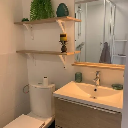 Charmant Petit Appartement Proche Du Pic St Loup Le Triadou Exterior photo